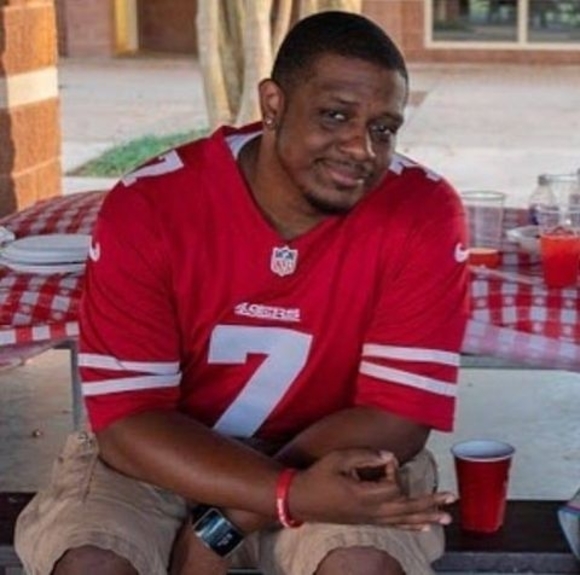 Meet your Posher, Chris - Picture 1 of 1